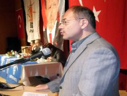 ‘Delikanlı olun, lanetleyin'